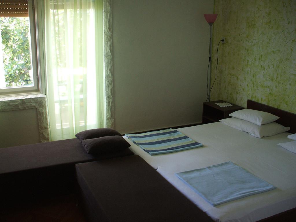 Apartmani Mira Сень Екстер'єр фото