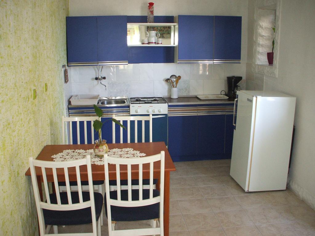 Apartmani Mira Сень Екстер'єр фото
