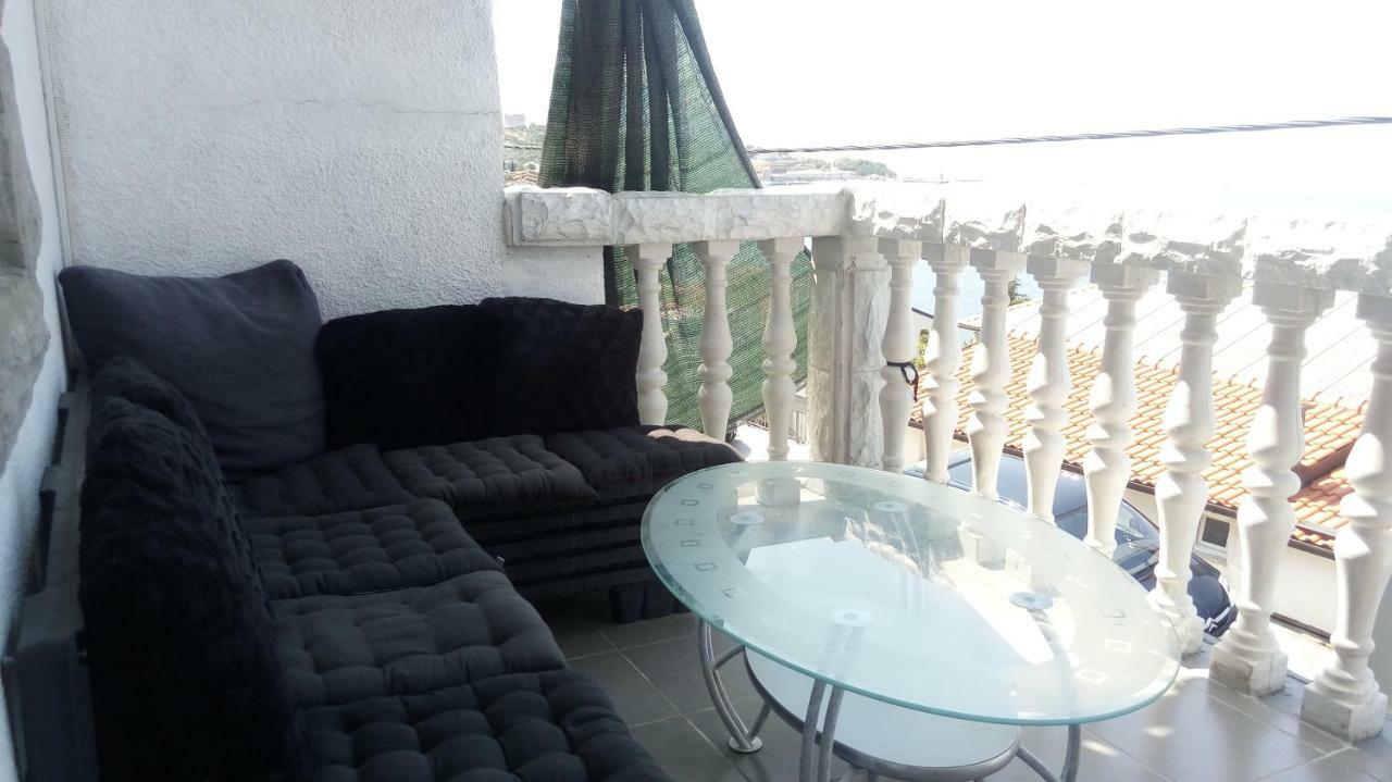 Apartmani Mira Сень Екстер'єр фото