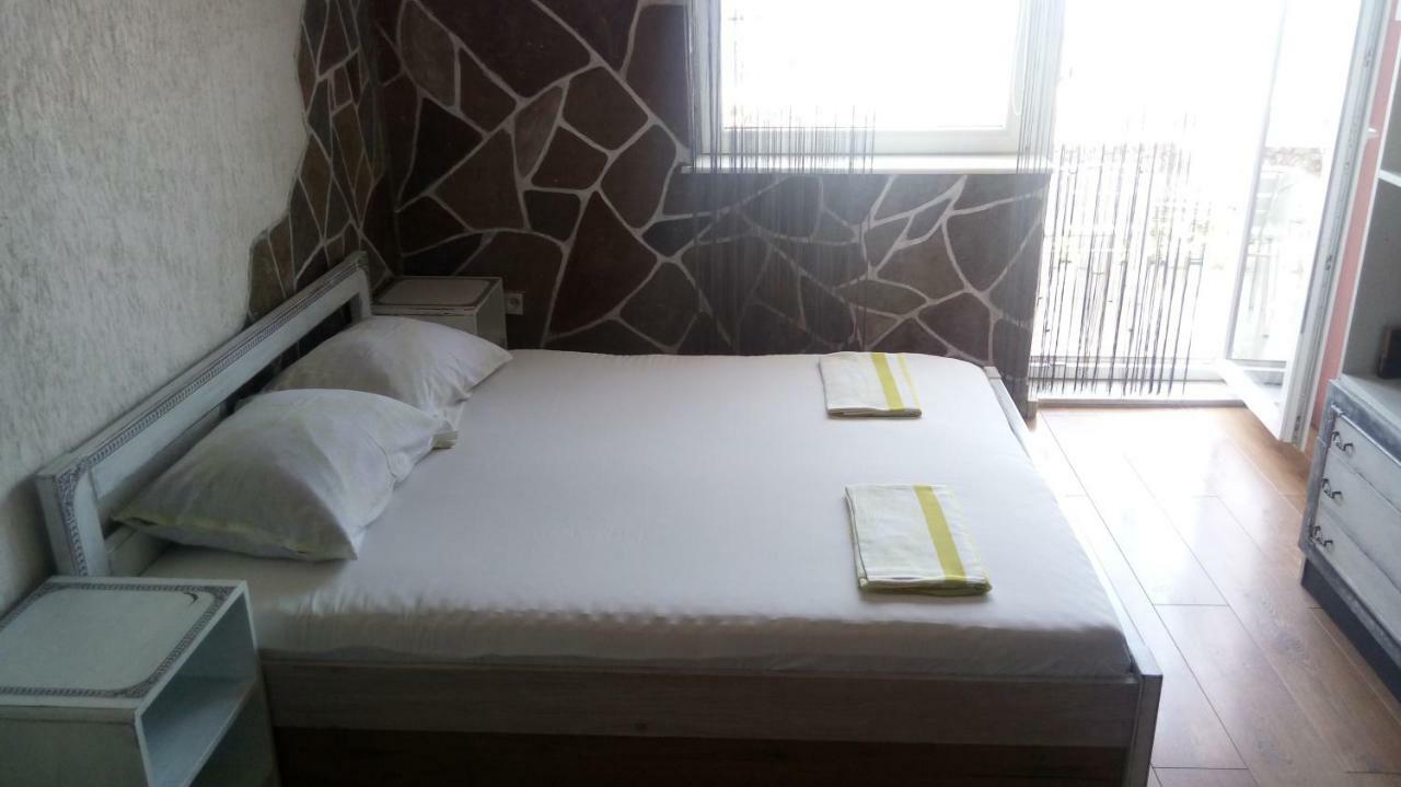 Apartmani Mira Сень Екстер'єр фото
