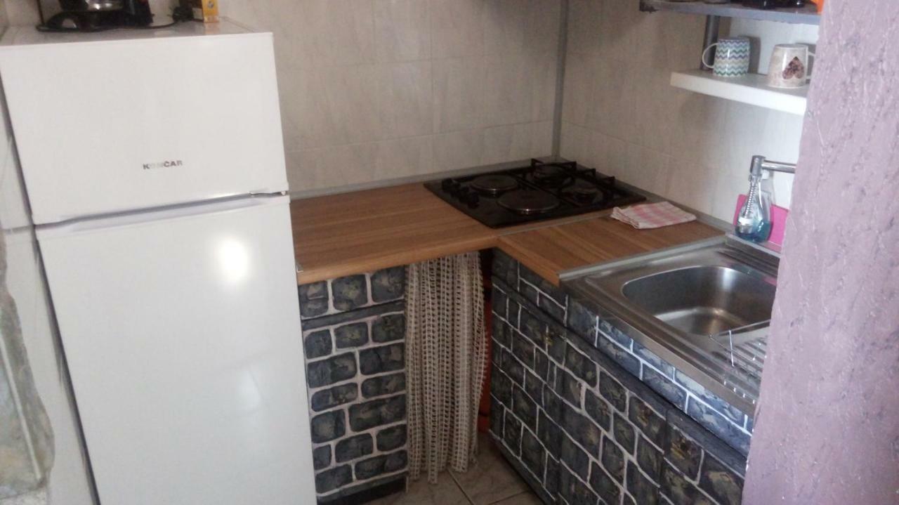 Apartmani Mira Сень Екстер'єр фото