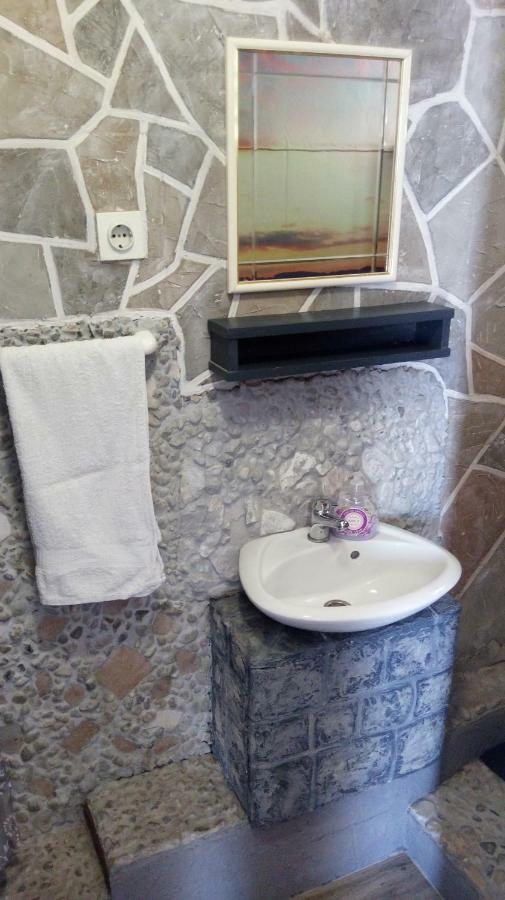 Apartmani Mira Сень Екстер'єр фото